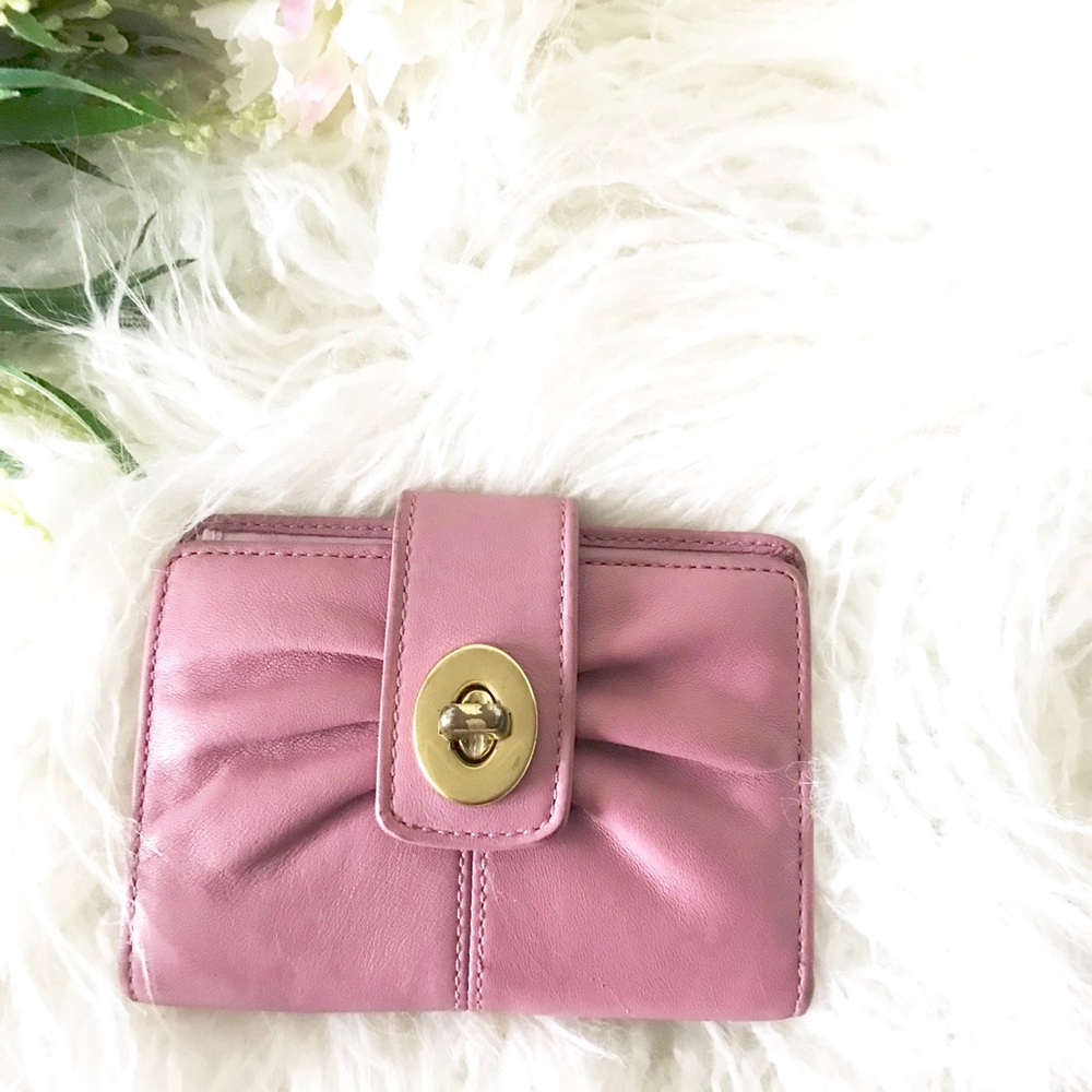 💕🙏🏾Coach wallet💕🙏🏾